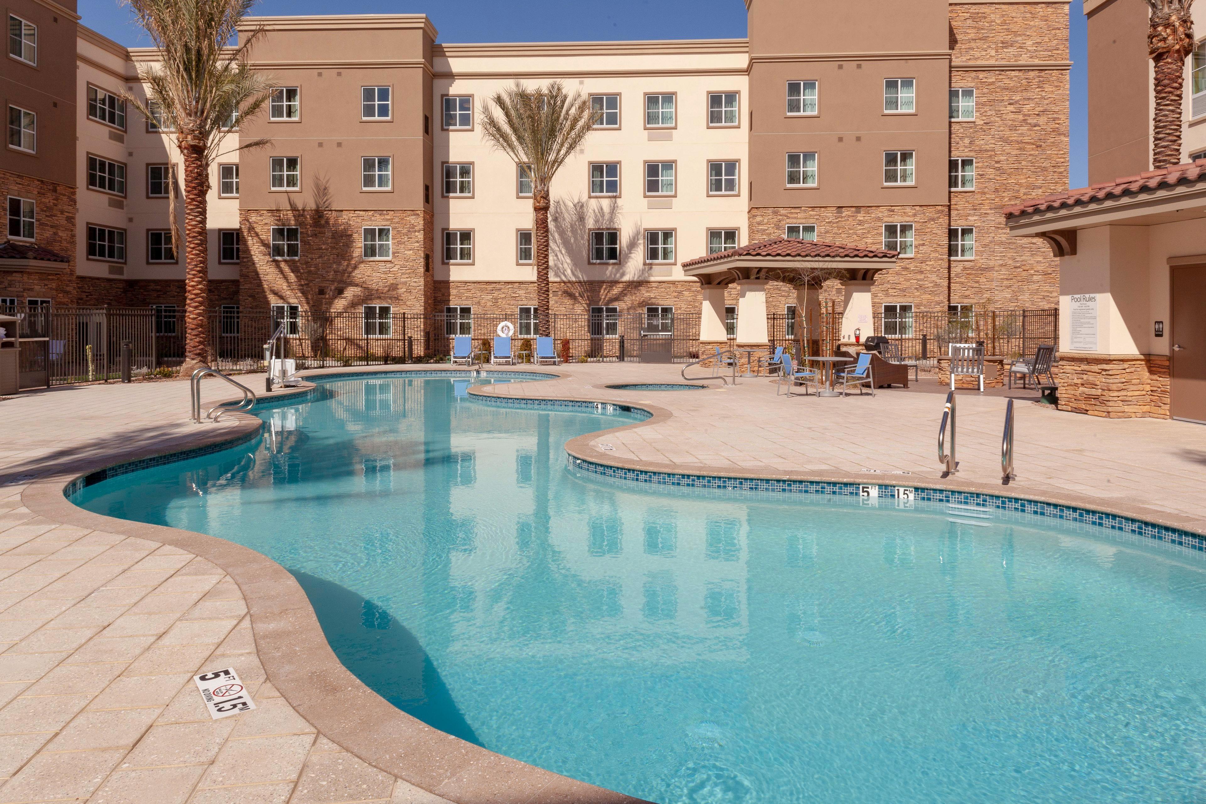 Holiday Inn Express & Suites - Gilbert - East Mesa By Ihg Exterior photo