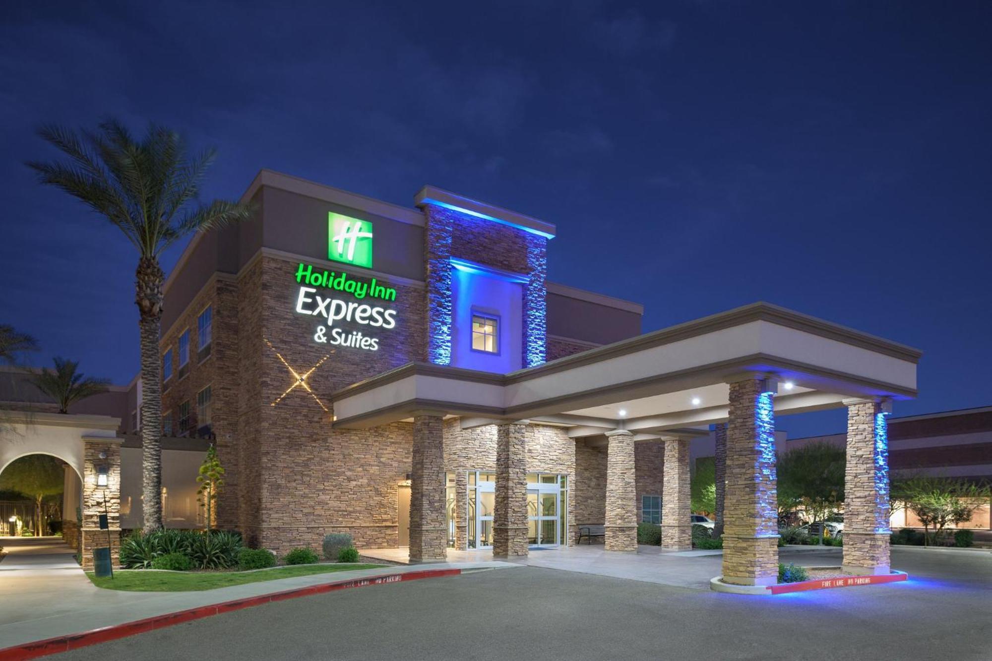 Holiday Inn Express & Suites - Gilbert - East Mesa By Ihg Exterior photo
