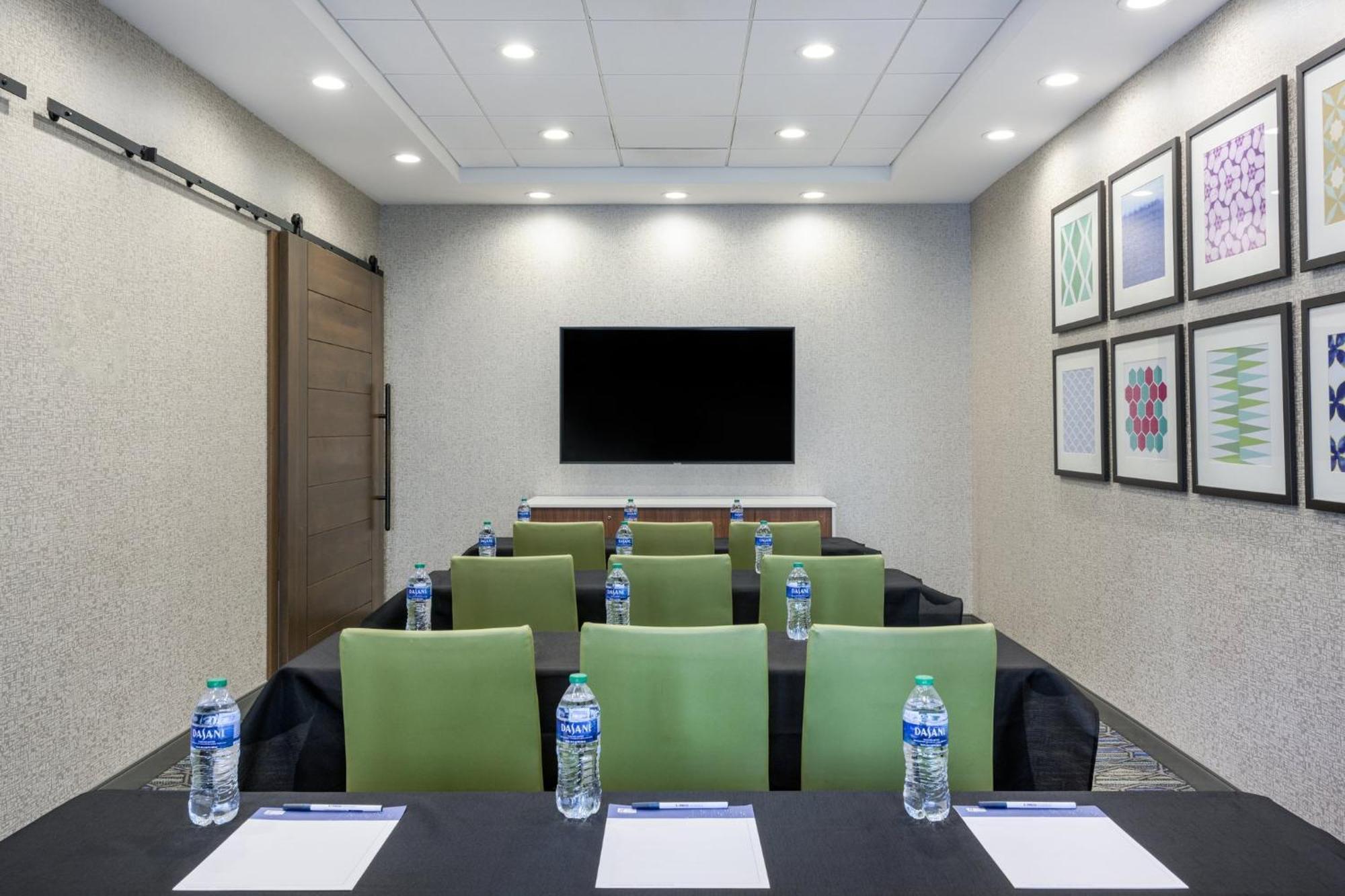 Holiday Inn Express & Suites - Gilbert - East Mesa By Ihg Exterior photo